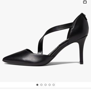 Size 6 Calvin Klein Gilisa Black Heels
